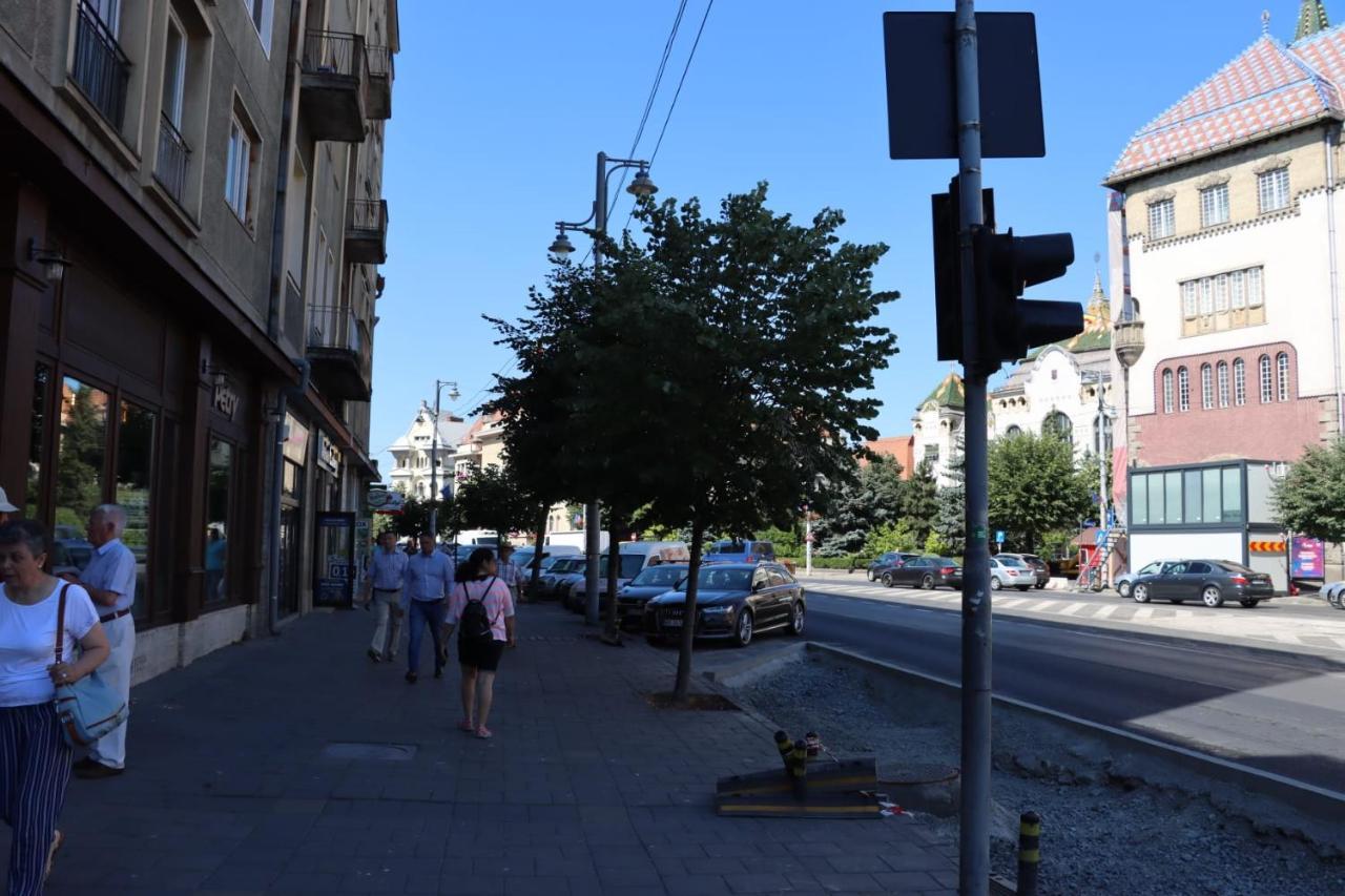 Central Apartment Тыргу-Муреш Экстерьер фото